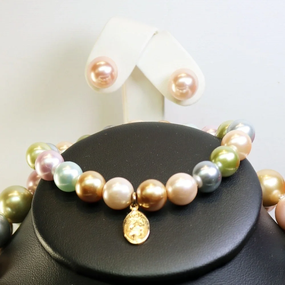 Kenneth Jay Lane Inaugural Pearl Parure - Necklace, Earrings & Bracelet 2009 EUC